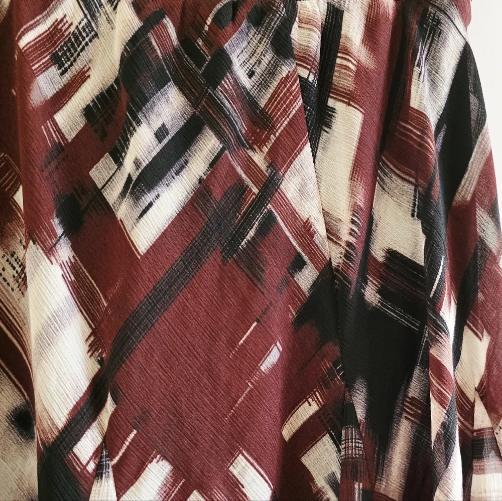 Anthropologie Lapiz Artsy Abstract Patterned Burgundy/Black Midi Skirt Size M